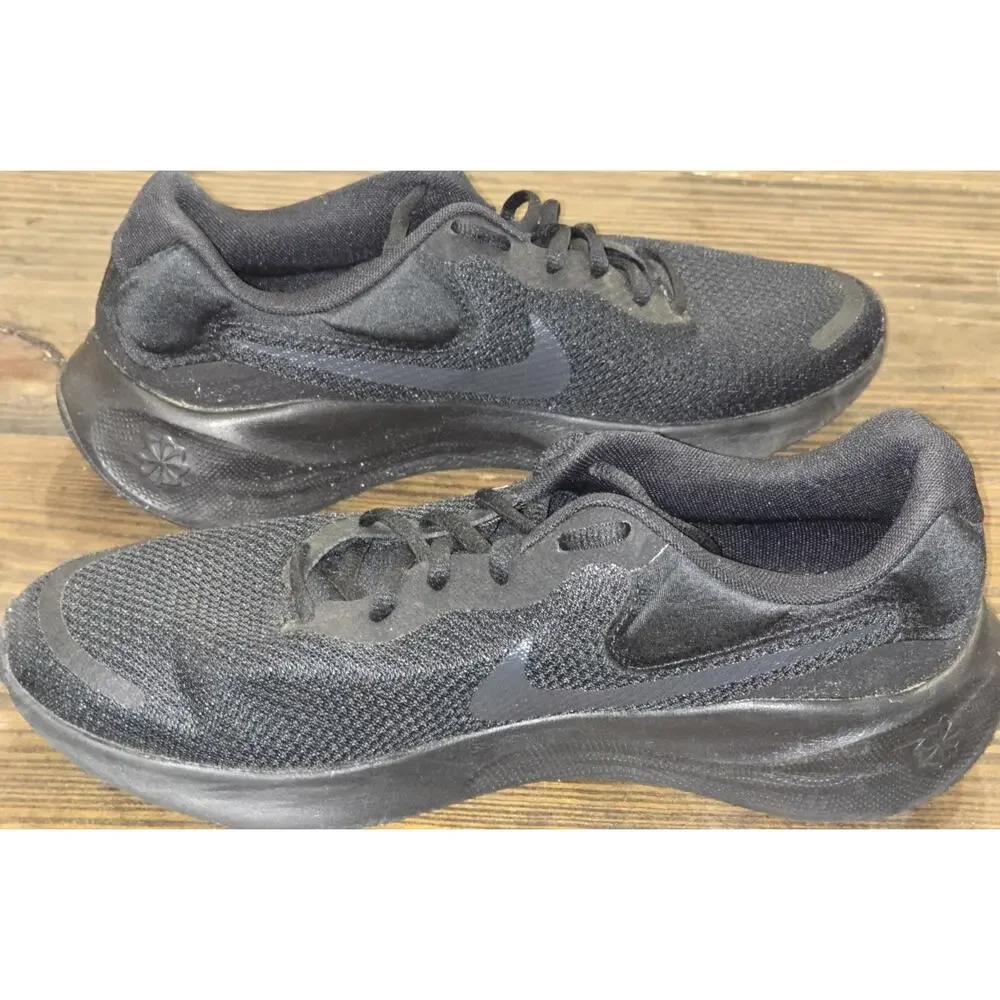 Nike revolution athletic